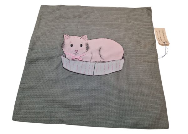 Kussen grijs met roze kat